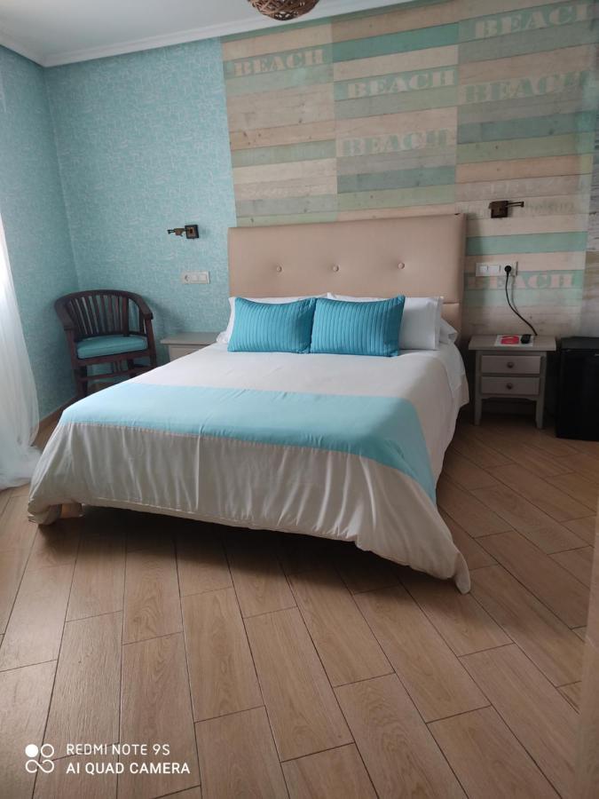 Alojamientos Playa De Candas Ngoại thất bức ảnh