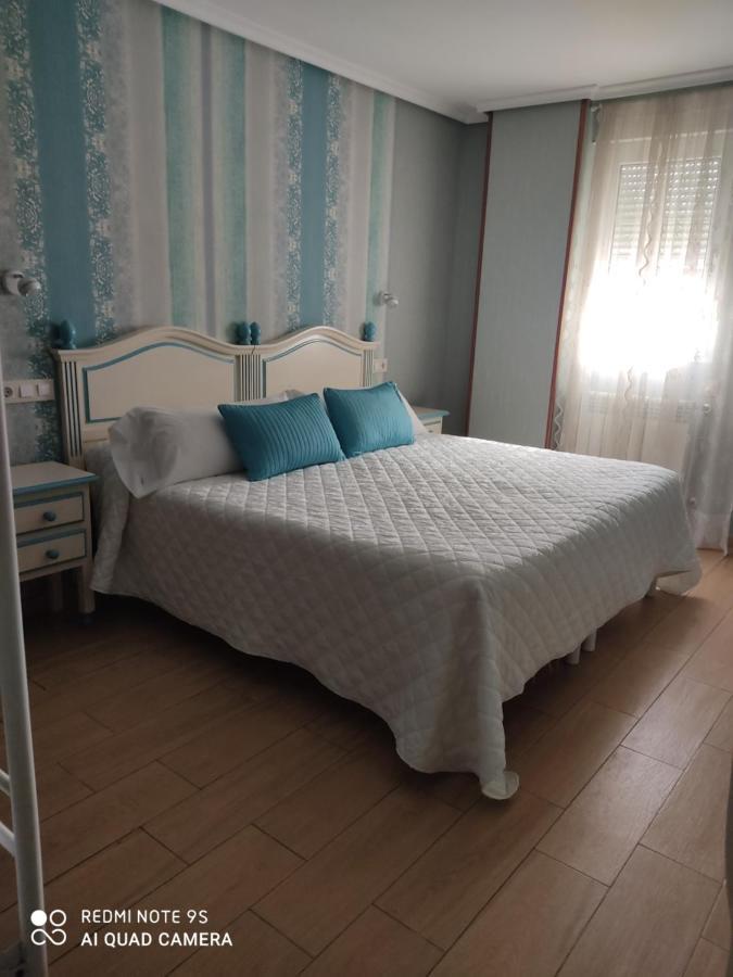 Alojamientos Playa De Candas Ngoại thất bức ảnh
