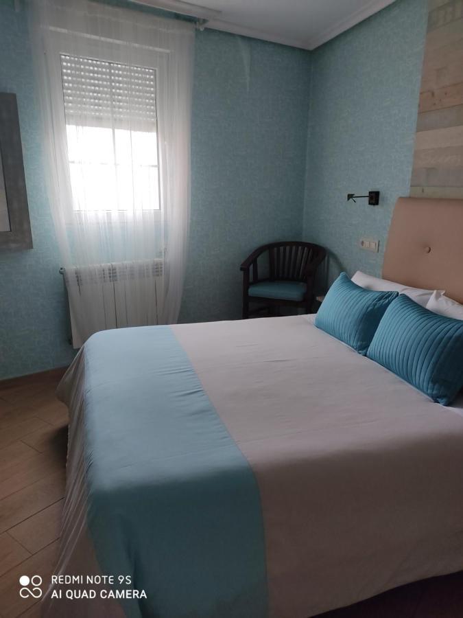 Alojamientos Playa De Candas Ngoại thất bức ảnh